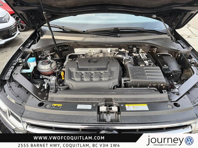 2023 Volkswagen Tiguan Comfortline R-Line Black 2.0T 8sp at w/Tip 4M-7