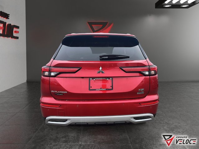 Mitsubishi Outlander *SE TOIT PANO HAYON ELECTRIQUE* 2022-4