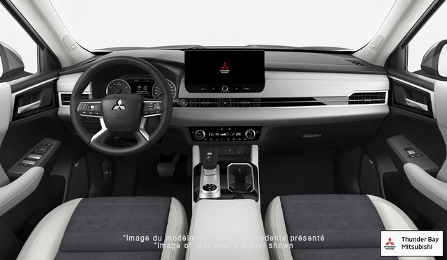 2026 Mitsubishi Outlander LE-4