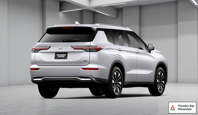 2026 Mitsubishi Outlander LE-2