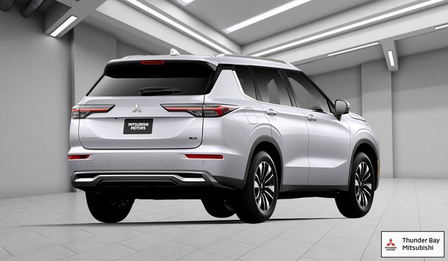 2026 Mitsubishi Outlander LE-2