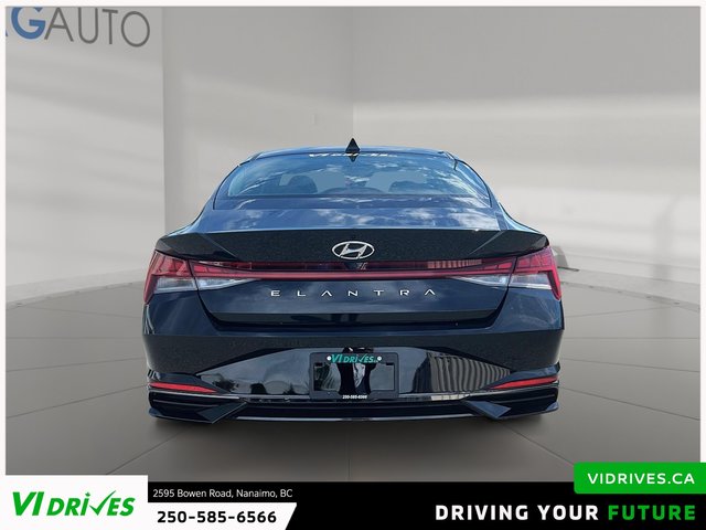 2023 Hyundai Elantra Luxury-2