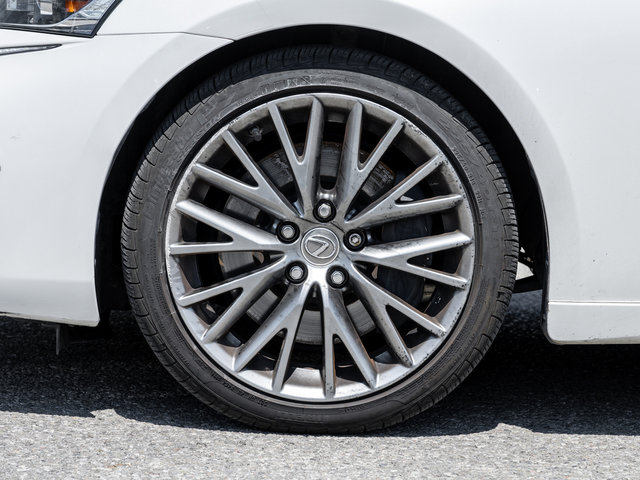 2018 Lexus IS 300-4
