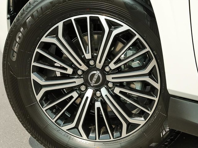 2026 Nissan Armada SL-6