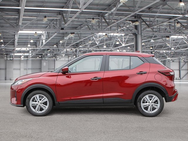 2025 Nissan Kicks Play S-2