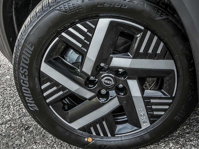 2026 Nissan Kicks SV FWD-6