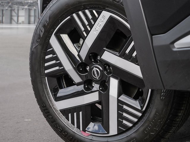 2026 Nissan Kicks SV FWD-7