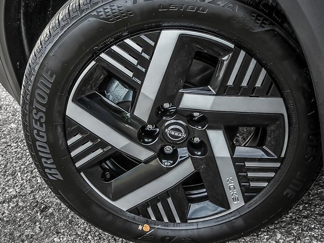 2026 Nissan Kicks SV FWD-6