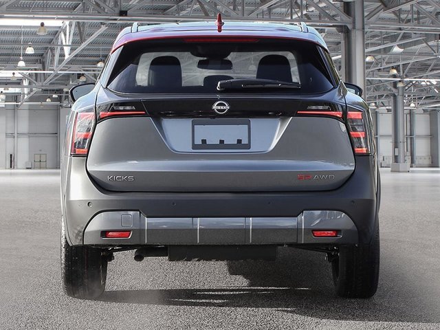 2026 Nissan Kicks SR Premium AWD-4