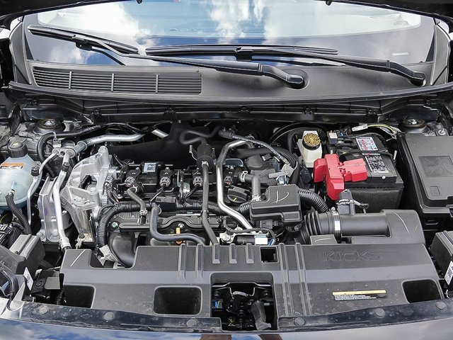 2026 Nissan Kicks S AWD-5