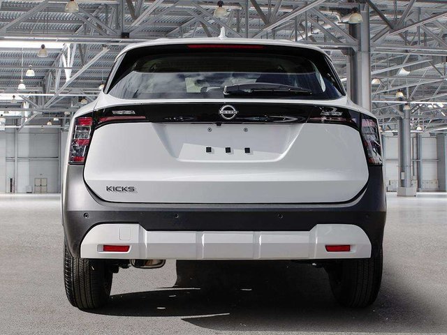 2026 Nissan Kicks S FWD-4
