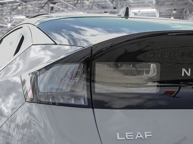 2026 Nissan LEAF Platinum Plus-7