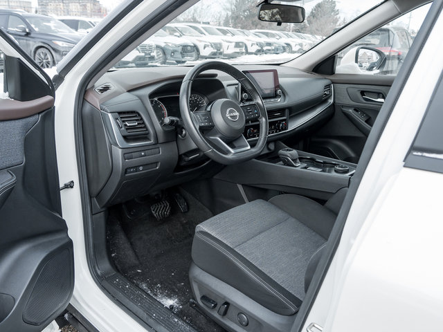 2023 Nissan Rogue SV-7