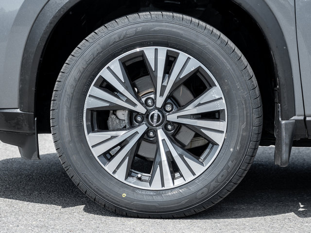 2023 Nissan Rogue SV-4