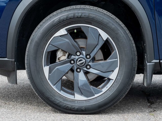 2024 Nissan Rogue SV-4