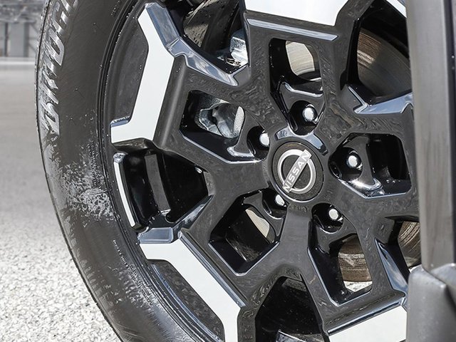 2025 Nissan Rogue MIDNIGHT EDITION-6