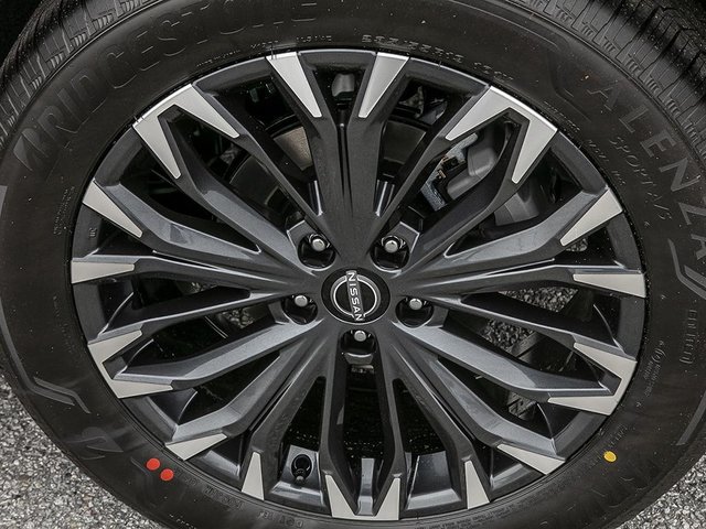 2026 Nissan Rogue Platinum-7