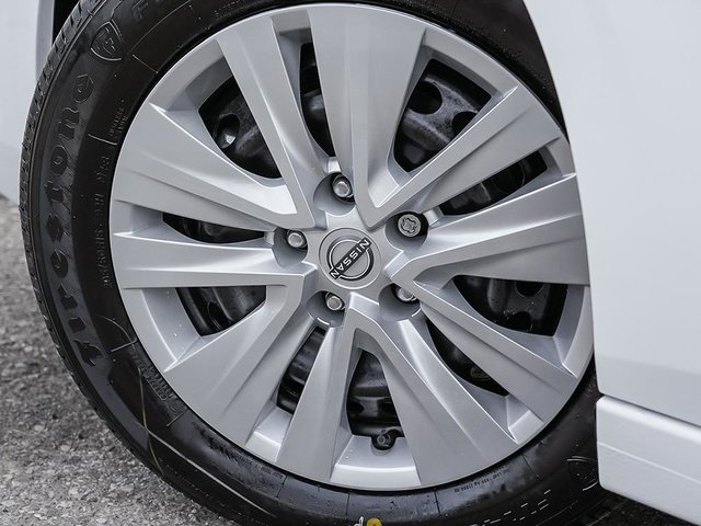 2025 Nissan Sentra S-7
