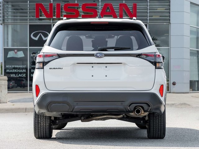 2025 Subaru Forester Premier-7
