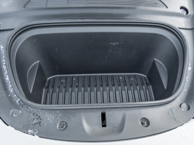 2021 Tesla Model Y Long Range-3