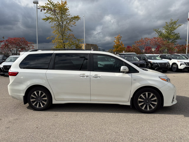 2018 Toyota Sienna LIMITED-7