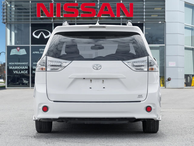 2019 Toyota Sienna SE-6