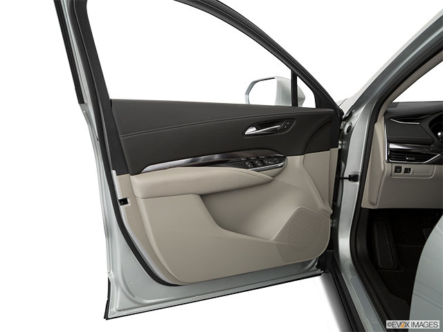 Cadillac XT4 Luxury 2022 - Photo 2