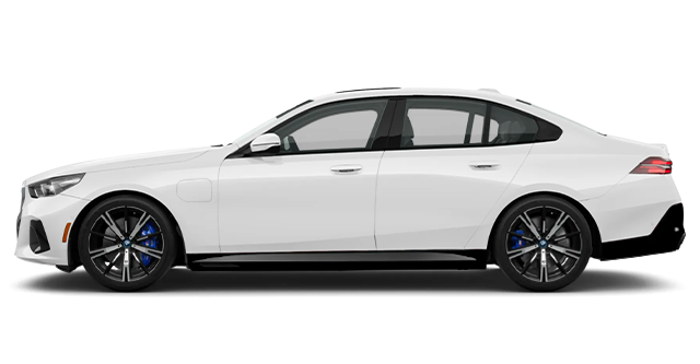 2025 BMW 5-Series PHEV 550E XDRIVE - Exterior view - 1