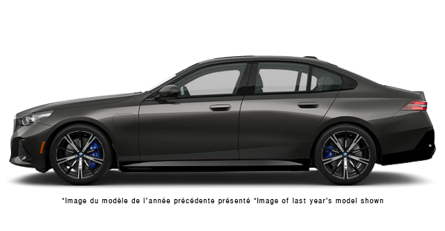 2026 BMW 5-Series PHEV 550E XDRIVE - Exterior view - 1