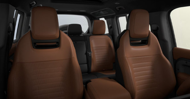 LAND ROVER Defender 110 MHEV OCTA 2026 - Vue intrieure - 1