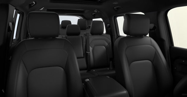 LAND ROVER Defender 130 MHEV X-DYNAMIC SE 2026 - Vue intérieure - 1