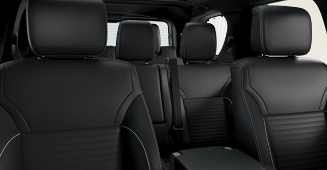2026 LAND ROVER Discovery MHEV DYNAMIC SE - Interior view - 1