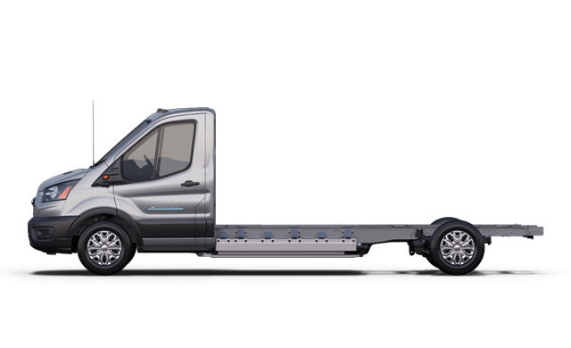 2022_ford_e-transit_chassis-cabine_001_ux.png