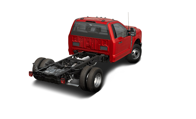 2023 Ford Super Duty F-350 DRW Chassis Cab XL