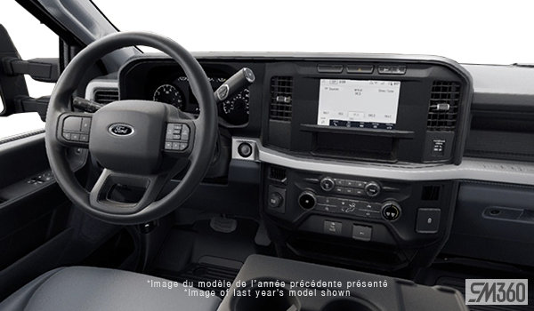 2024 FORD F-350 DRW CHASSIS CAB XL - Interior view - 2