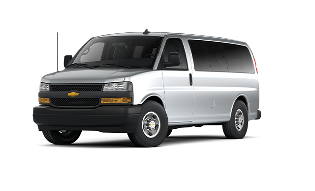 440 Chevrolet | The 2025 Express Passenger 2500 LS in Laval