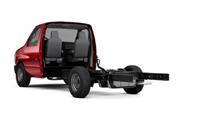 Ford E-350 Fourgonette tronquée SWR Empattement de 138 po 2025