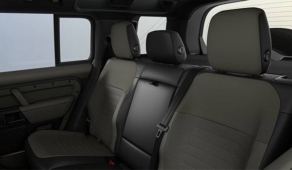 2025 LAND ROVER DEFENDER 110 MHEV OCTA EDITION ONE