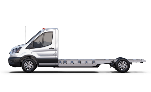 2026 FORD E-Transit Cutaway