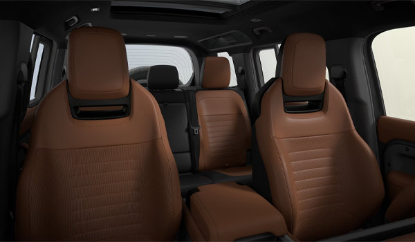 2026  Defender 110 MHEV Octa