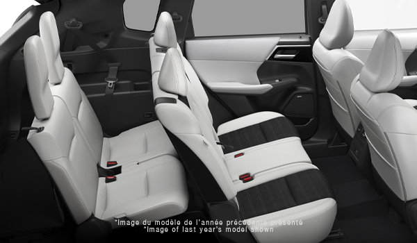 2026 MITSUBISHI Outlander LE S-AWC