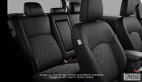 Mitsubishi RVR ES FWD 2026