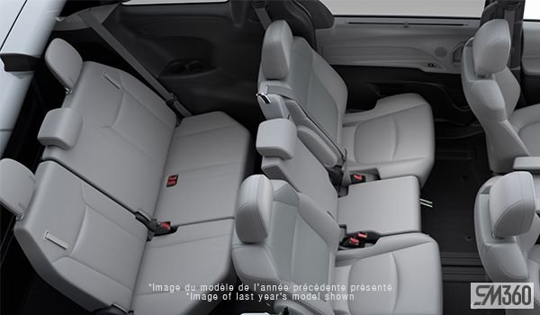 2026 Toyota Sienna Hybrid XLE FWD 8 Passengers