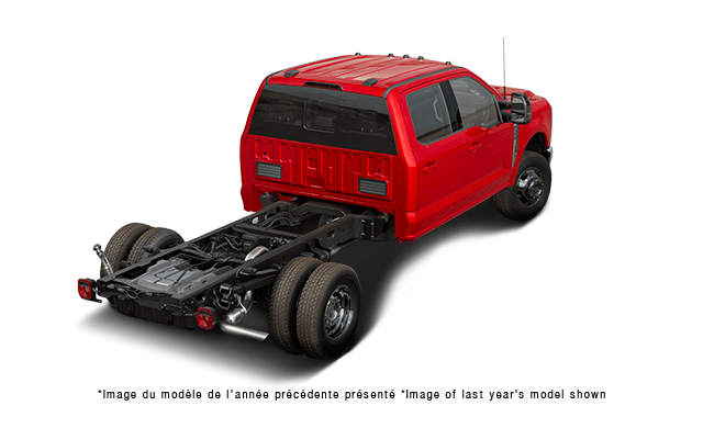 2027 Ford Super Duty F-350 DRW Chassis Cab LARIAT