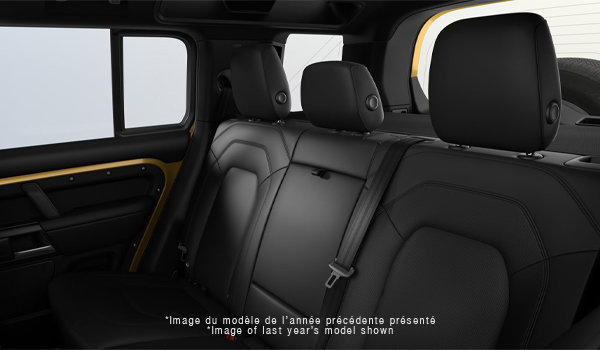 2027 Land Rover Defender 110 Mild Hybrid Trophy Edition Deep Sandglow