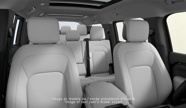 2027 Land Rover Defender 130 Mild Hybrid S