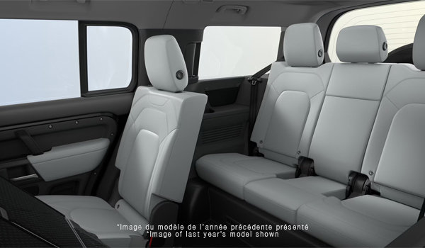 2027 Land Rover Defender 130 Mild Hybrid X-Dynamic SE