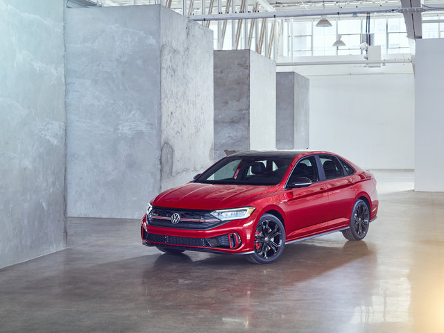 2023 Volkswagen Jetta GLI vs. Honda Civic Si: Three Areas Where the GLI Takes the Lead