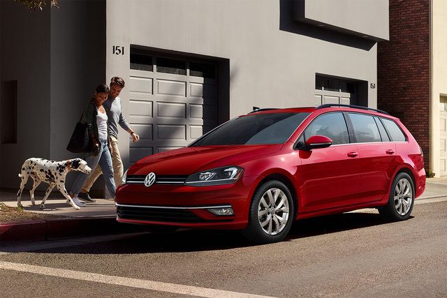 Explorer les avantages d'une Volkswagen Golf SportWagen 2019 d'occasion pour votre famille