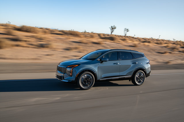 Balancing Power and Efficiency With the 2027 Kia Sportage HEV’s Hybrid Powertrain
